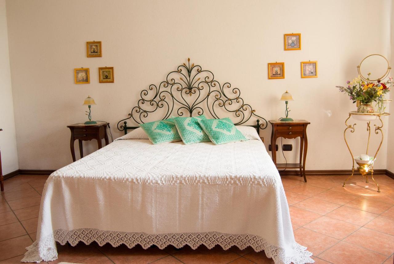 Villa Aurora Olbia Extérieur photo