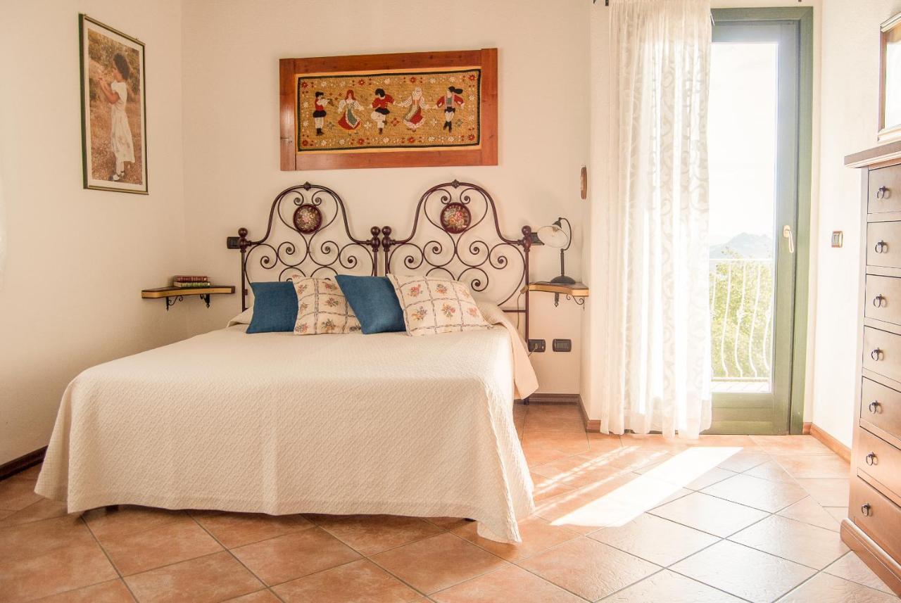 Villa Aurora Olbia Extérieur photo
